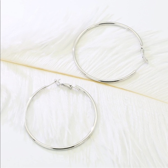 🌸3/$25 🆕 Large 2-Inch Silver Hoop Earrings, 50mm Classic Hoop Earrings - Picture 5 of 8